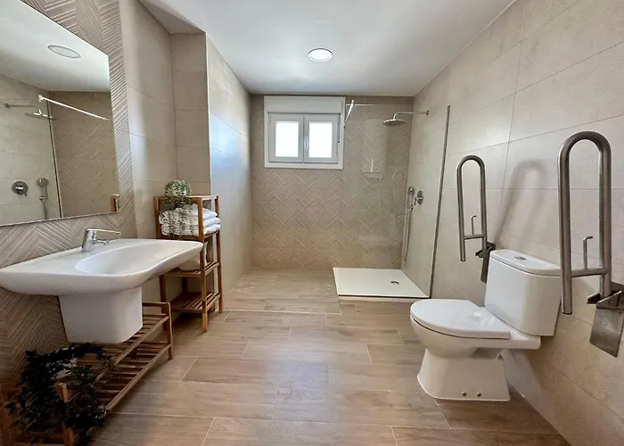 La Muralla Grupo Ac Gestion