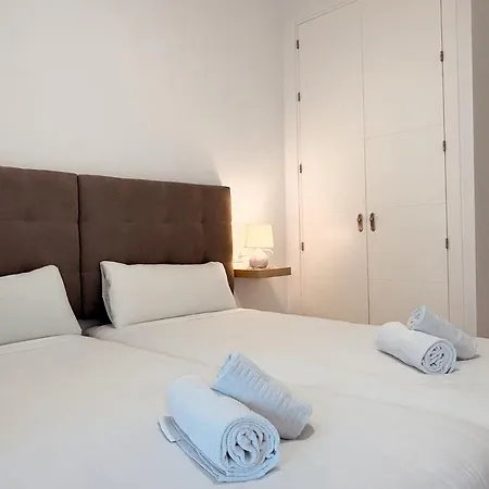 La Muralla Grupo Ac Gestion 公寓 *