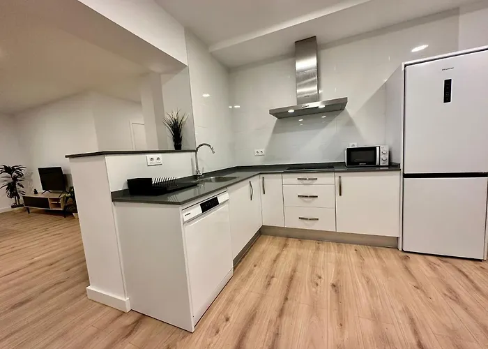 La Muralla Grupo Ac Gestion * Cádiz