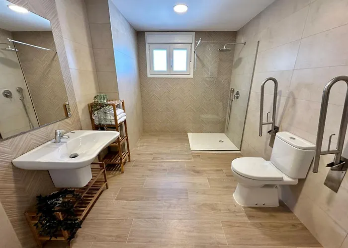 La Muralla Grupo Ac Gestion 加的斯