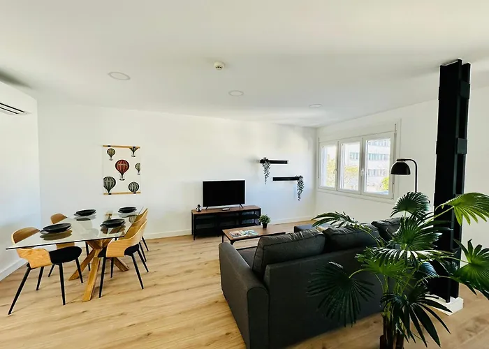 La Muralla Grupo Ac Gestion