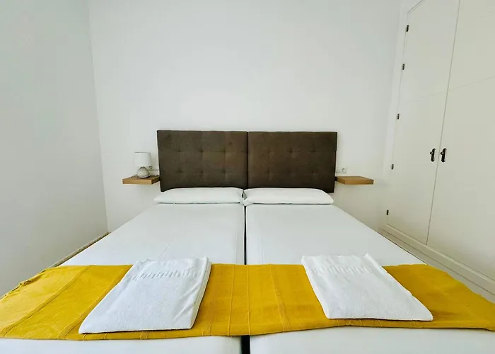 La Muralla Grupo Ac Gestion Cádis