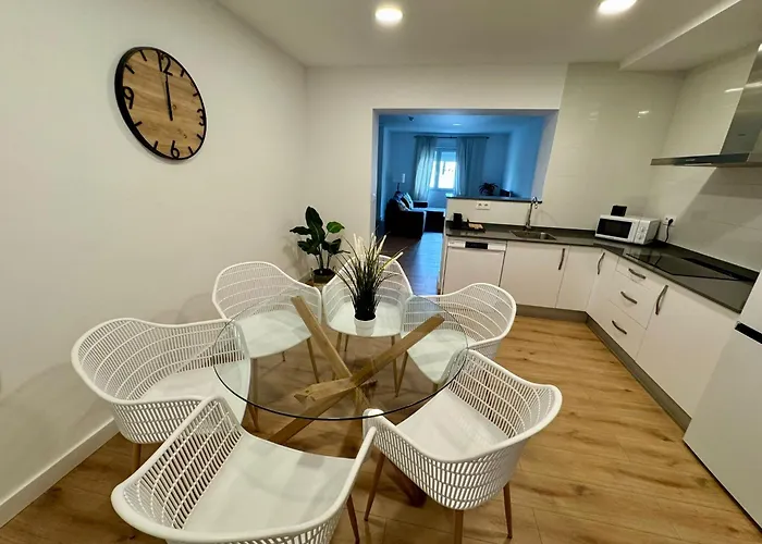 La Muralla Grupo Ac Gestion * Cádiz