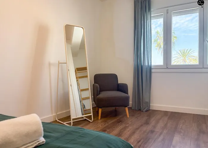 La Muralla Grupo Ac Gestion Cádiz